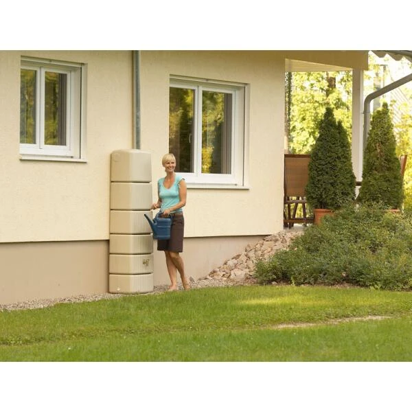 Regenton Muurmodel SLIM 650 Liter + Kraan - Zand 2 Regenton Muurmodel SLIM 650 Liter + Kraan - Zand - Afbeelding 2