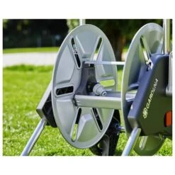 Gardena Slangenwagen CleverRoll M - Metaal 7 Gardena Slangenwagen CleverRoll M - Metaal -ESSCHERT DESIGN Verkoopwinkel slangenwagen aquaroll m metal 1600957851 2 600