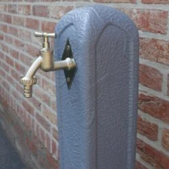 Waterzuil Met Kraan En Aansluiting - Grijs -ESSCHERT DESIGN Verkoopwinkel tuinpaal met waterkraan 1498043234 1 600